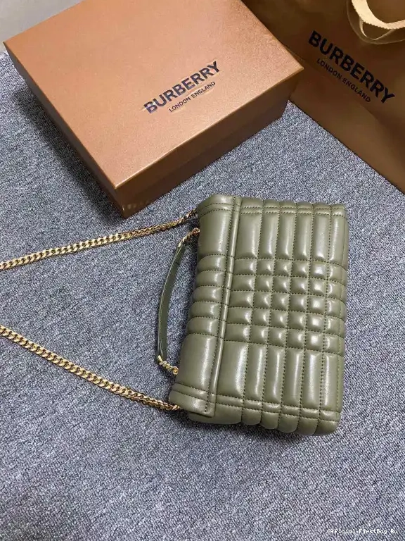Official First Bag Ru BURBERRY Lola Small Camera Bag 0502